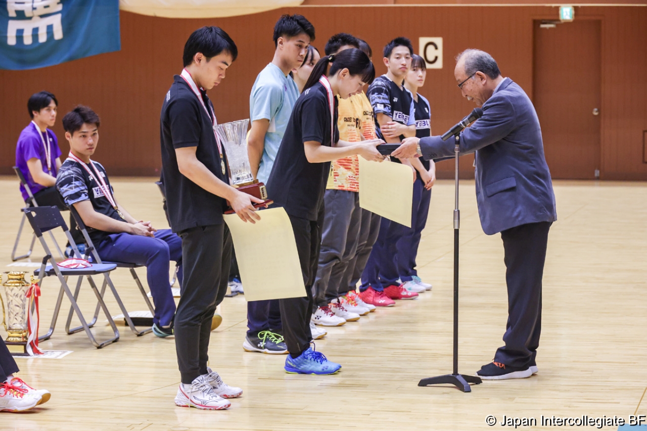 第75回全日本学生バドミントン選手権大会 (京都) 閉会式