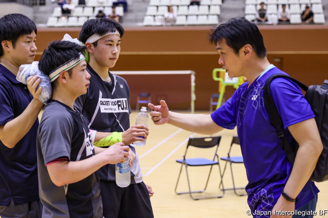 第75回全日本学生バドミントン選手権大会 (京都) 10月16日 プレー写真