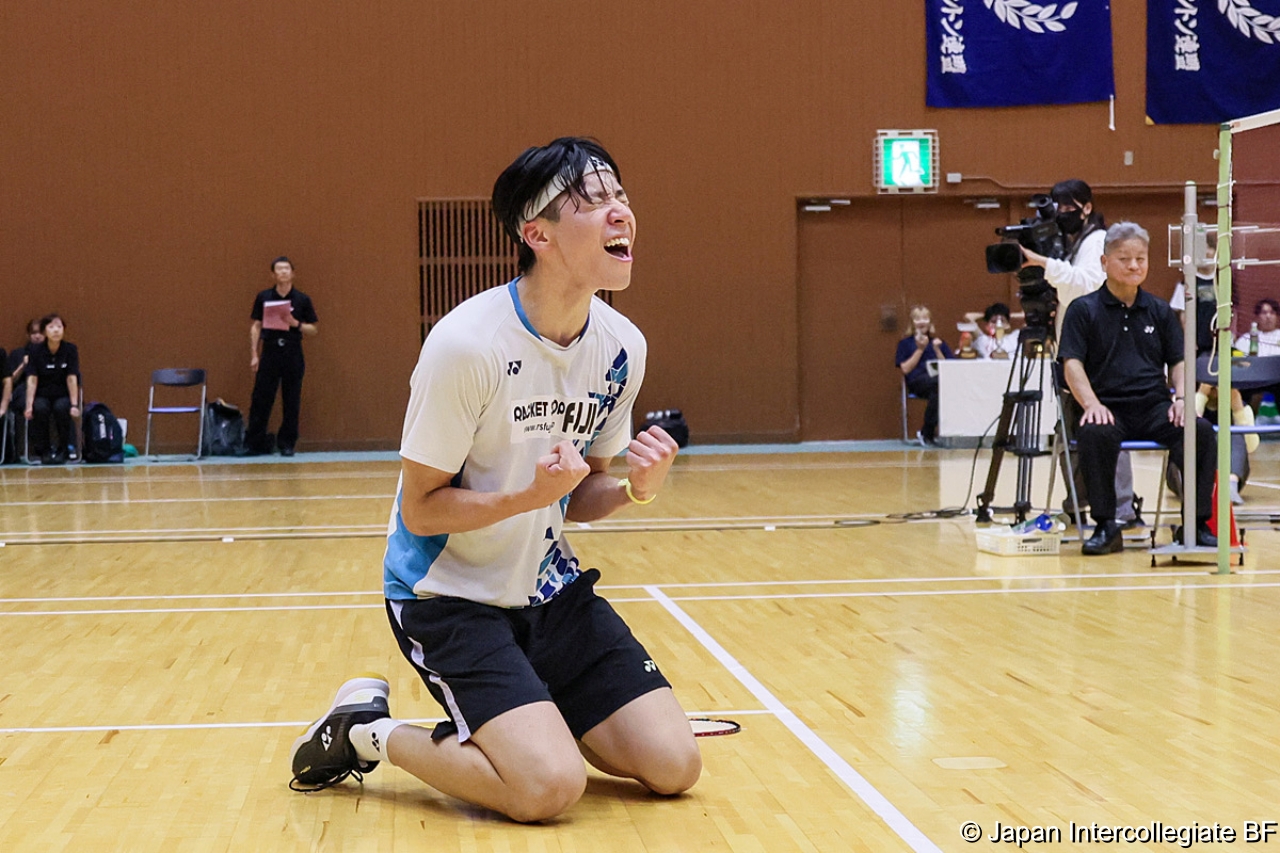 第75回全日本学生バドミントン選手権大会 (京都) 10月15日 プレー写真